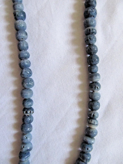 Blue Sponge Coral Round Bead Handmade Necklace 16.5 Inch 65 Beads 5mm